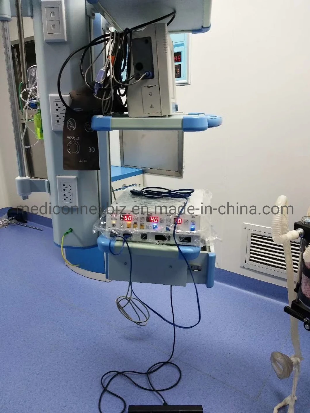 Medical Devices / High Frequency Electrosurgical Unit Six-Mode Ligasure Unit